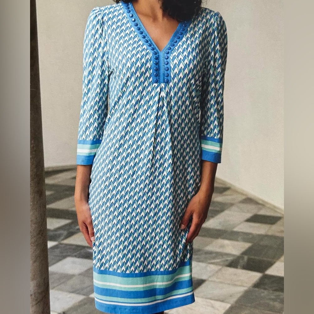NEW ESQUALO bayside dress in blue print Size Medium